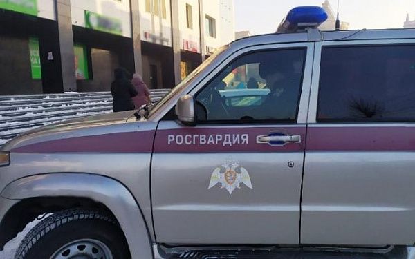 В Улан-Удэ 16-летний подросток похитил из торгового бутика три толстовки