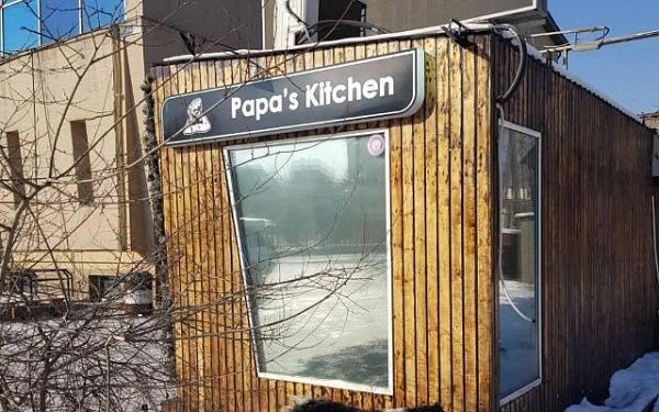 В Улан-Удэ закрыли 3 павильона с шаурмой "Papa's Kitchen"