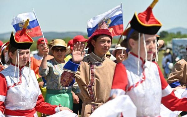 Поздравление главы Бурятии с Днём России 
