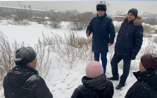 В Улан-Удэ прокурор потребовал поскорее нейтрализовать "фенольное озеро"