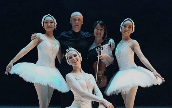Балерина из Донецка дебютировала в «Лебедином озере» в Иркутске 