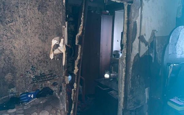 На пожаре в Улан-Удэ спасено 15 человек