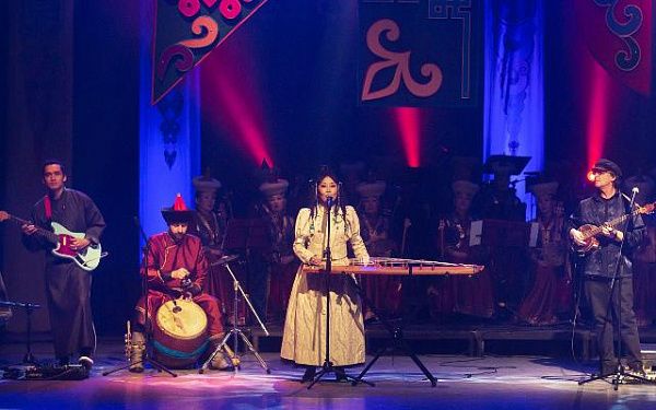 Знаменитый театр отправится на гастроли с группой «Намгар» по Бурятии