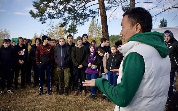 Известный общественник опубликовал топ-9 странных находок на Байкале