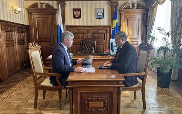 Глава Бурятии и вице-президент Петербургской Биржи обсудили создание цивилизованного рынка шерсти в России