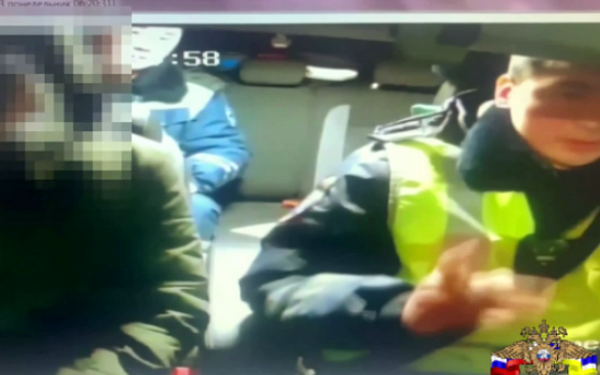 В Бурятии два нетрезвых водителя пытались дать взятку сотрудникам ДПС 