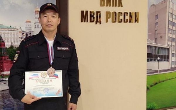 Сотрудник патрульно-постовой службы Бурятии стал призёром профессионального конкурса