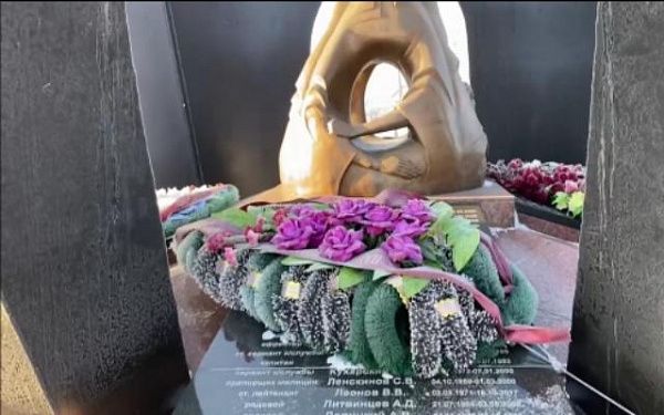 В Улан-Удэ почтили память погибших солдат 