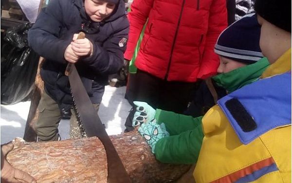 Дети-сироты в Бурятии побывали в казачьей станице «Дальний кордон»