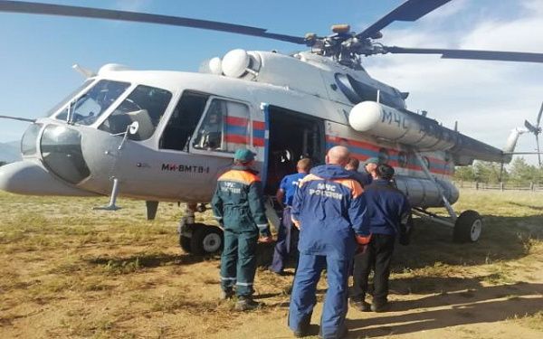 В Бурятии вертолет Ми-8 эвакуировал пострадавшую туристку
