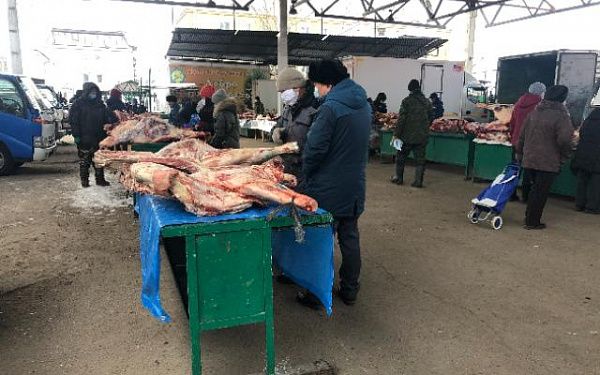 Жители Улан-Удэ могут впрок запастись мясной продукцией