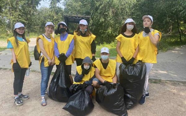 Волонтеры просят улан-удэнцев не мусорить