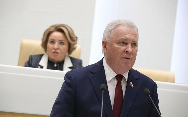 Сенатор от Бурятии выступил в защиту Байкала