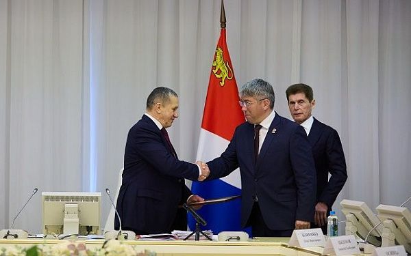 Алексею Цыденову вручена Благодарность Президента Российской Федерации