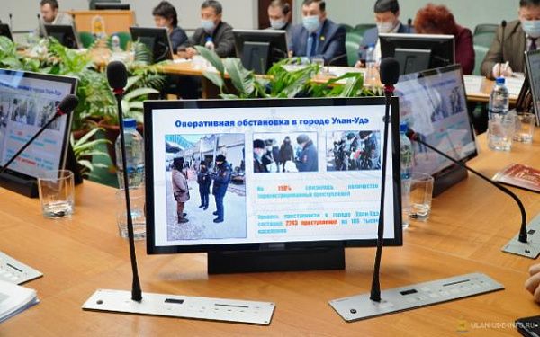 В Улан-Удэнском горсовете прошли депутатские слушания