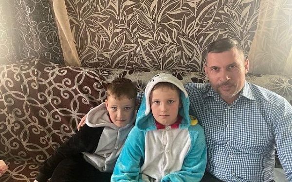 Глава пригородного района Бурятии стал братом отца для семьи участника СВО