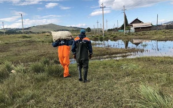 По состоянию на 12 часов 5 сентября наблюдается спад уровня воды на всем протяжении русла реки Селенги и её притоках