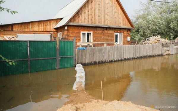 В Улан-Удэ жители затопленных домов получат денежные выплаты