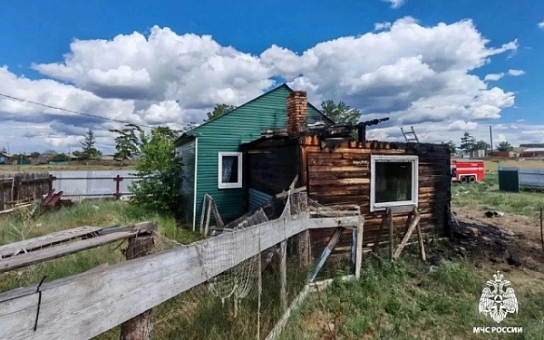 В Бурятии за сутки пожарные подразделения ликвидировали 7 возгораний