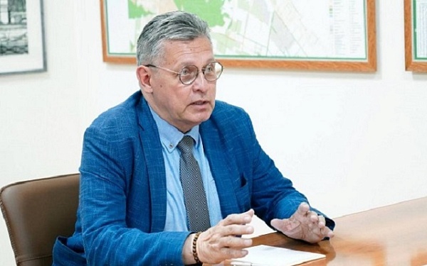 Рифат Сабитов: «Крупнейшие операторы связи объединились вокруг нацмессенджера MAX как единого канала доверенных коммуникаций»