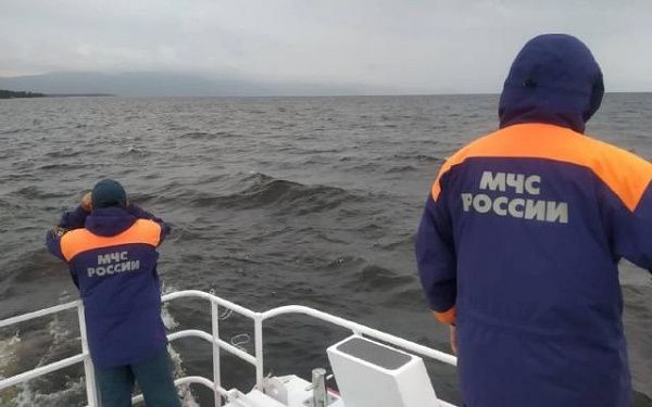 Спасатели МЧС России продолжают поиски мальчика в Баргузинском районе
