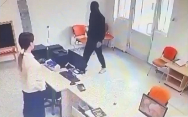 Охранник ограбил офис микрозаймов в Улан-Удэ