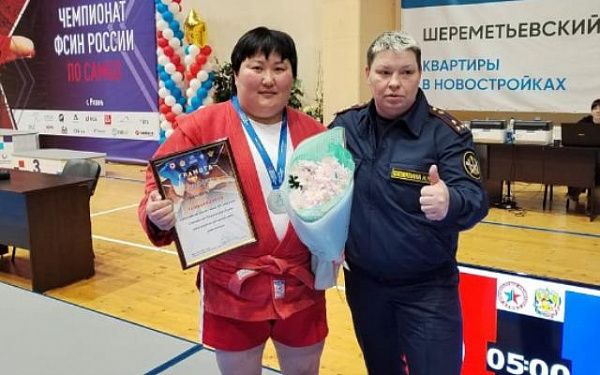 Сотрудники УФСИН Бурятии стали призёрами чемпионата по самбо в Рязани