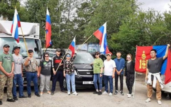 Жители Монголии отправили пять тонн гуманитарной помощи на Донбасс