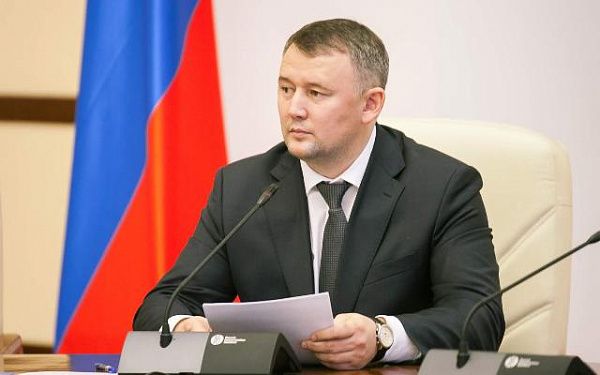 Глава Бурятии рекомендовал Вячеславу Дамдинцурунову принять участие в праймериз и при народной поддержке выдвигаться в Госдуму