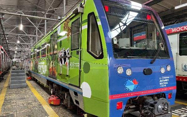 Почти 350 тысяч пассажиров московского метро познакомились с Бурятией и Дальним Востоком в «Дальневосточном экспрессе»