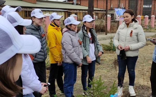 Министр туризма РБ Мария Бадмацыренова приняла участие в акции «Сад Победы»