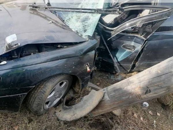Пострадавшего спасли из автомобиля в районе Бурятии