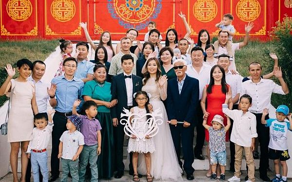 Многодетная семья из Бурятии в числе финалистов Всероссийского конкурса «Семья года»