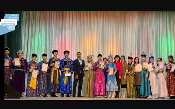 В Улан-Удэнском колледже прошел конкурс «Баатар и Дангина-2021»