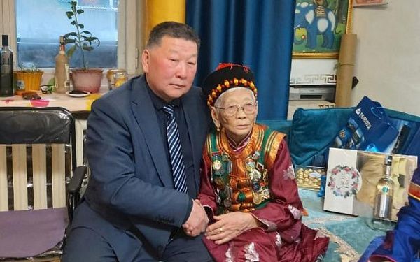 Ветеран войны из Монголии мечтает побывать в Улан-Удэ на Параде Победы