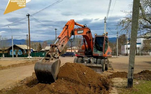 В Иволгинском районе продолжаются дорожные работы на объектах нацпроекта