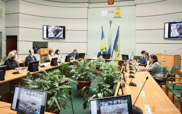 В Улан-Удэ обсудили вопросы жизнеобеспечения города