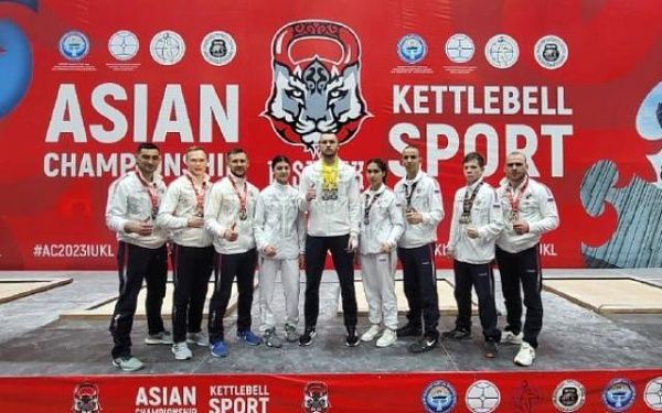 Бурятские гиревики привезли медали с чемпионата Азии