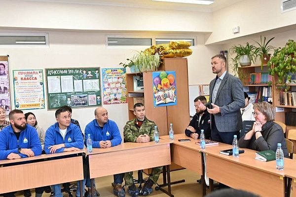 В Бурятии впервые состоялась встреча участников разных региональных программ для участников СВО