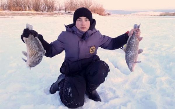 В Бурятии дети из центра "Звёздный" узнали секреты сибирской рыбалки