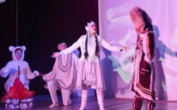 В Бурятии "Синильга" представил калейдоскоп волшебных песен и танцев