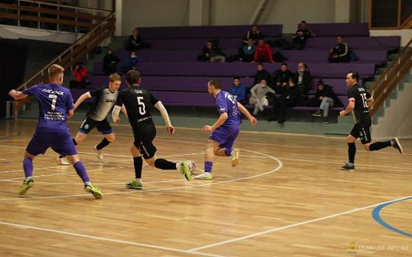 В турнире по мини-футболу «Кубок города Улан-Удэ» будут участвовать 14 команд