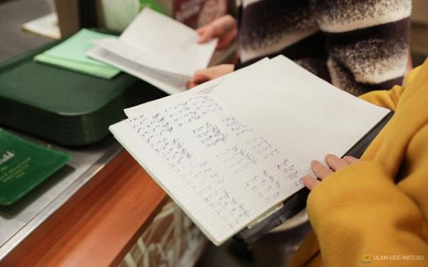 В Улан-Удэ за несоблюдение антиковидных мер в общественных местах составляют протоколы