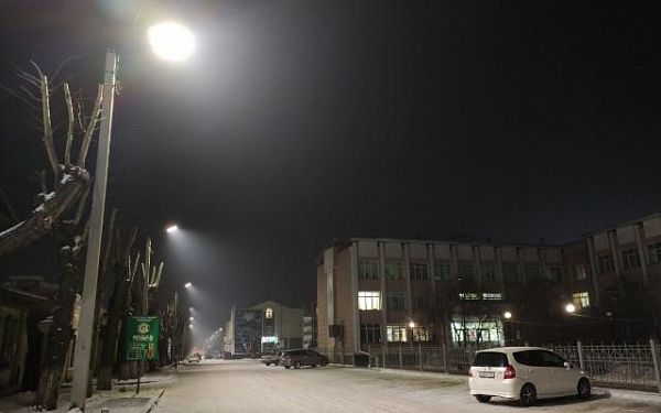 На центральной улице Улан-Удэ впервые появилось светодиодное уличное освещение