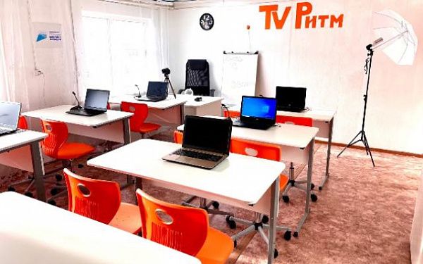 На севере Бурятии в школе оборудован новый кабинет студии TV Ритм