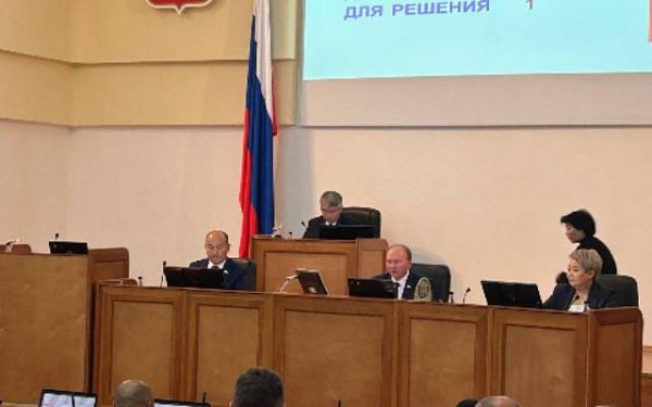 В Народном Хурале Бурятии выбрали зампредов