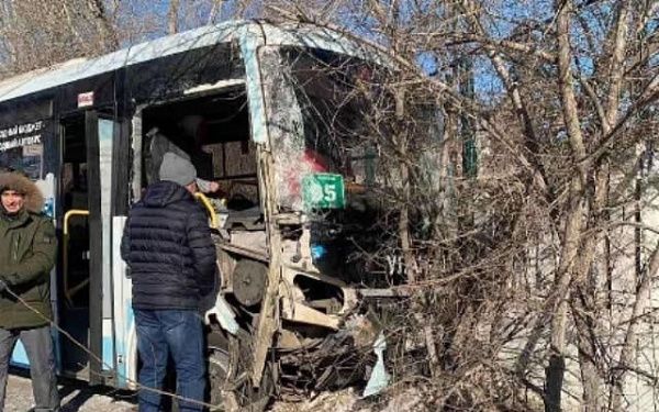 Страшное ДТП с автобусом оставил пригород Улан-Удэ без света