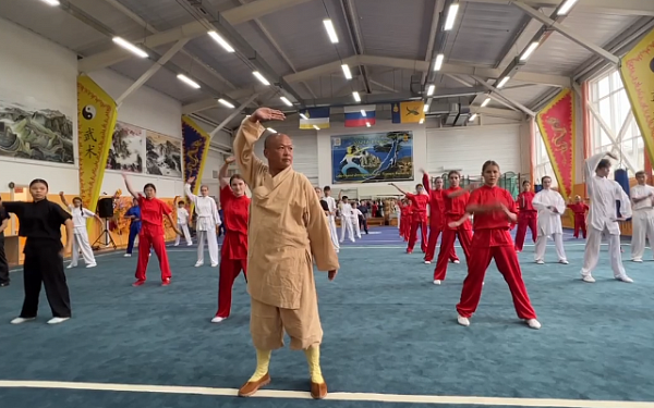 Шаолиньские монахи показали мастер-класс ушуистам Улан-Удэ