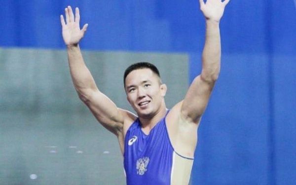 Бурятский борец уступил спортсмену из Японии на чемпионате мира 