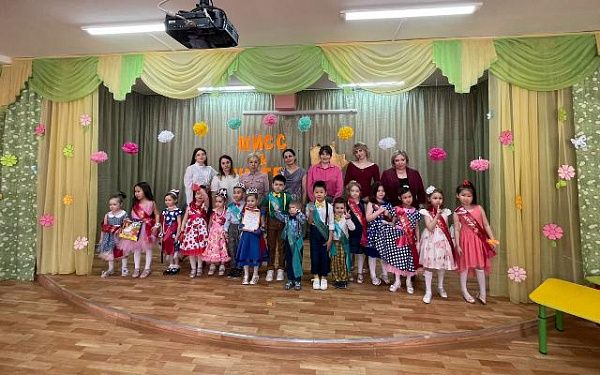 В Улан-Удэ выбрали "Мисс и Мистер детский сад – 2022"